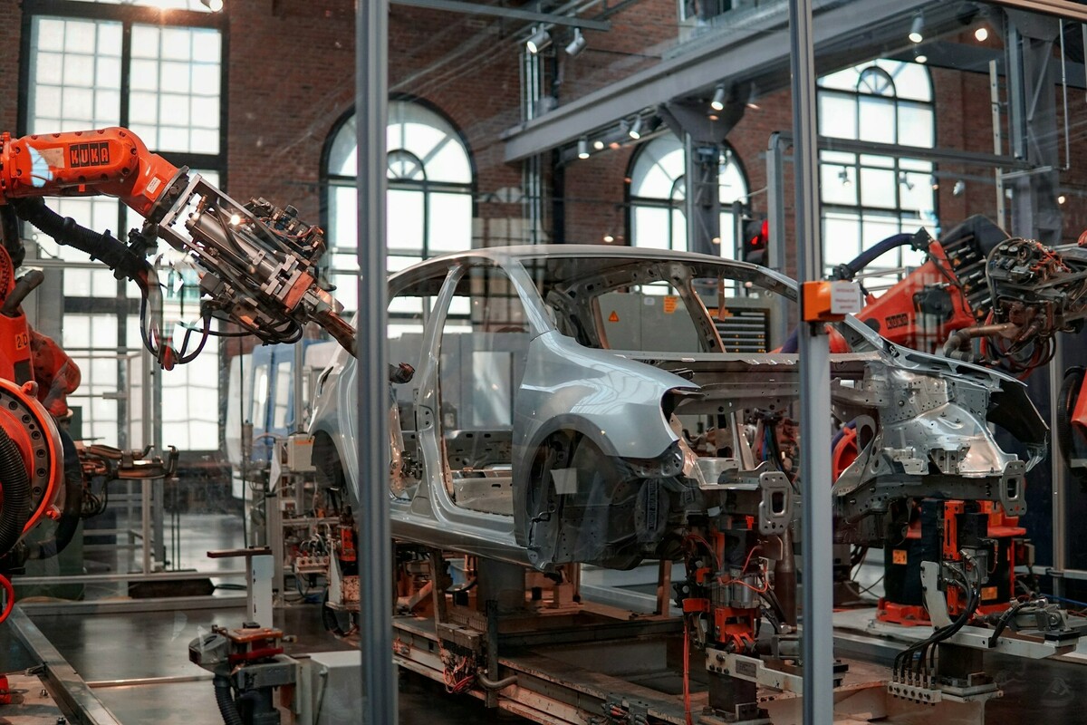 L’industrie automobile française est au bord du gouffre.